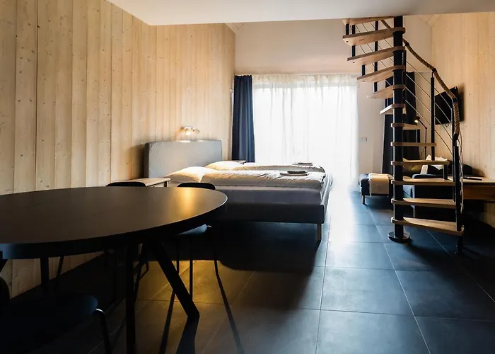 Zastavka * Vlkov (Tabor)