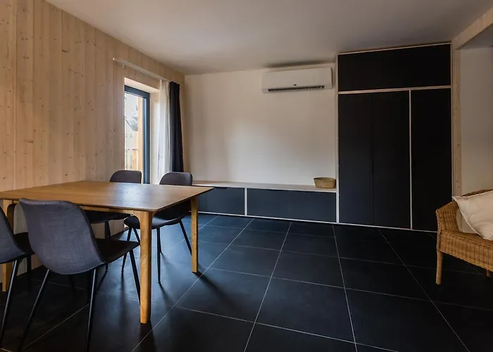 Zastavka Vlkov (Tabor)